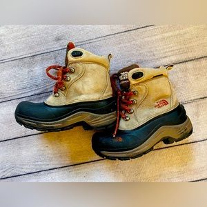 The NORTH FACE Kids Chilkat Lace II Boots, Sz. US 13, Tan and Brown, GUC!!!
